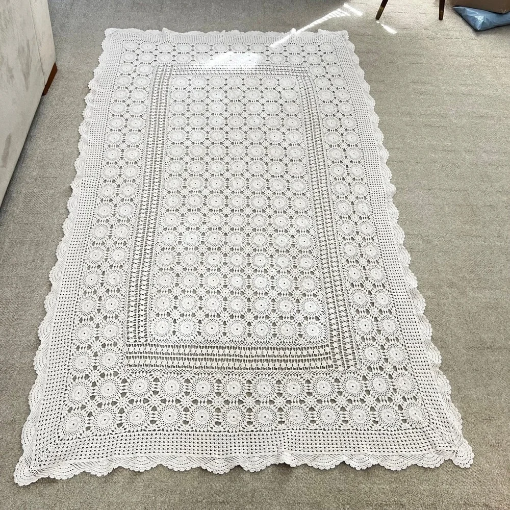 Vintage Handmade Crochet Lace Tablecloth Mauve Dusty Rose‎ Cotton Rectangle